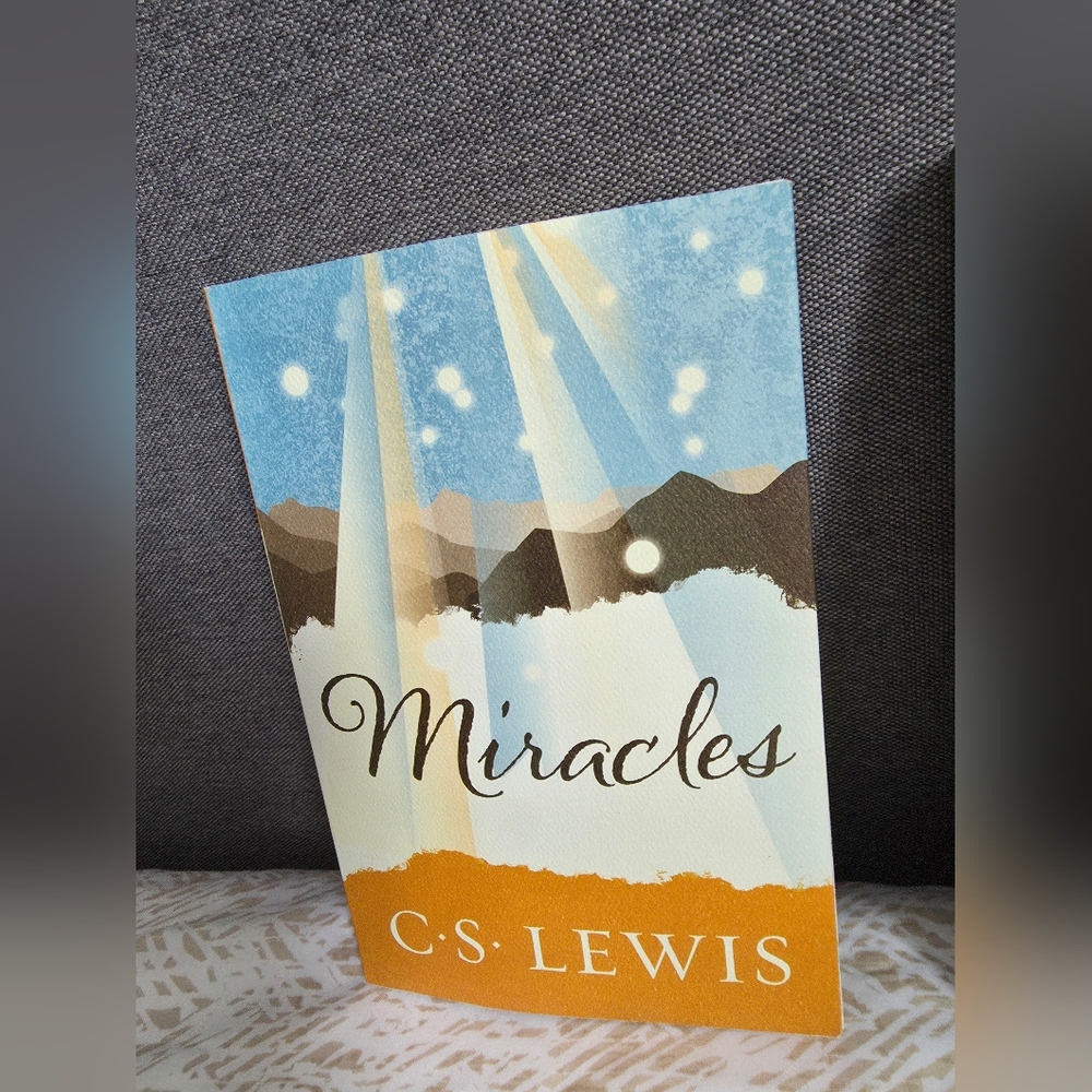 Book, Miracles by C.S. Lewis